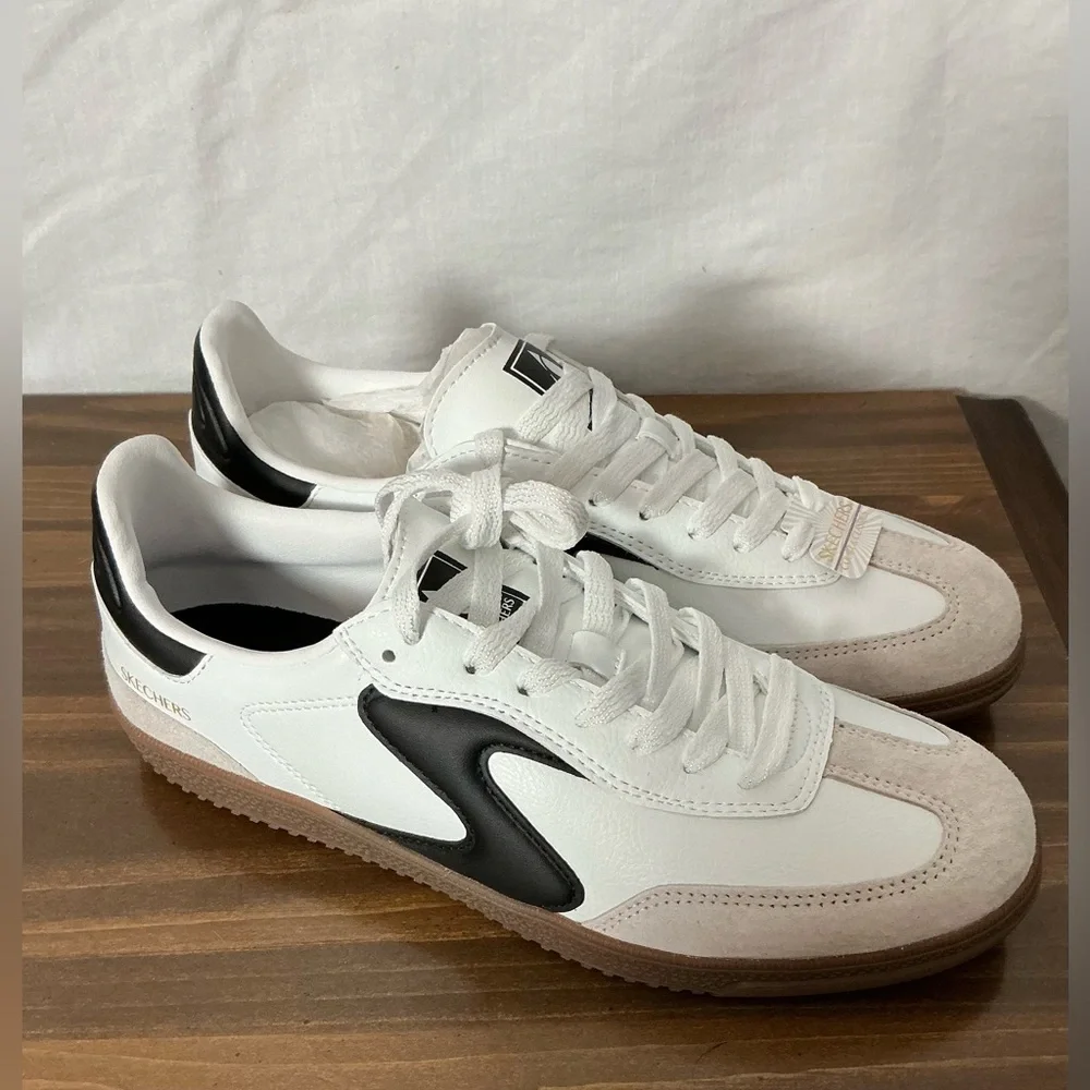 Skechers White and Black Women's Sneakers